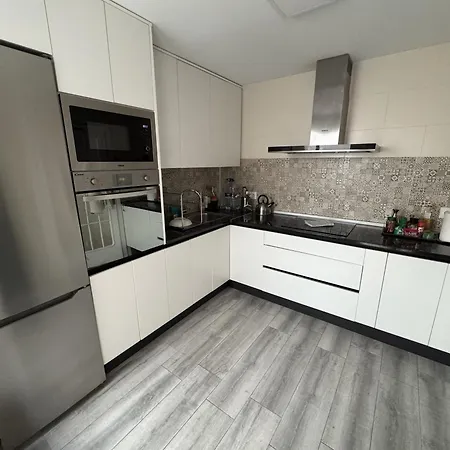 Modern Rojales