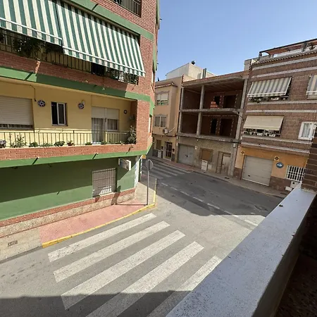 Modern * Rojales
